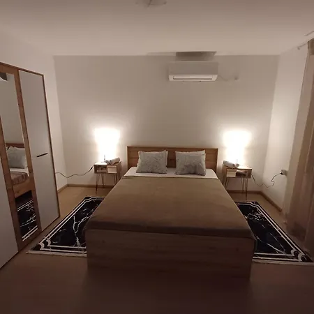 Apartment Kucica Lama-кућица Mali Mokri Lug